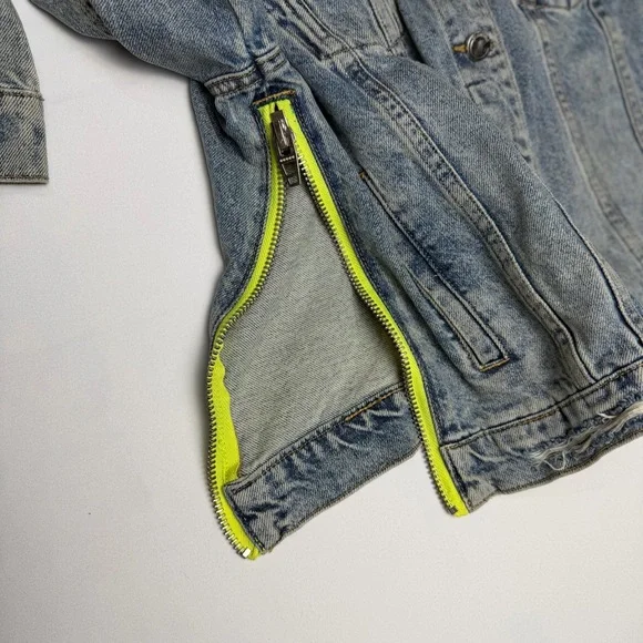 Blank NYC Distressed Denim Jacket Neon Yellow Accent Side Zippers Size Small EUC - Picture 5 of 11